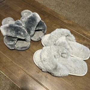 Plush Gray and White Cross Band Slippers